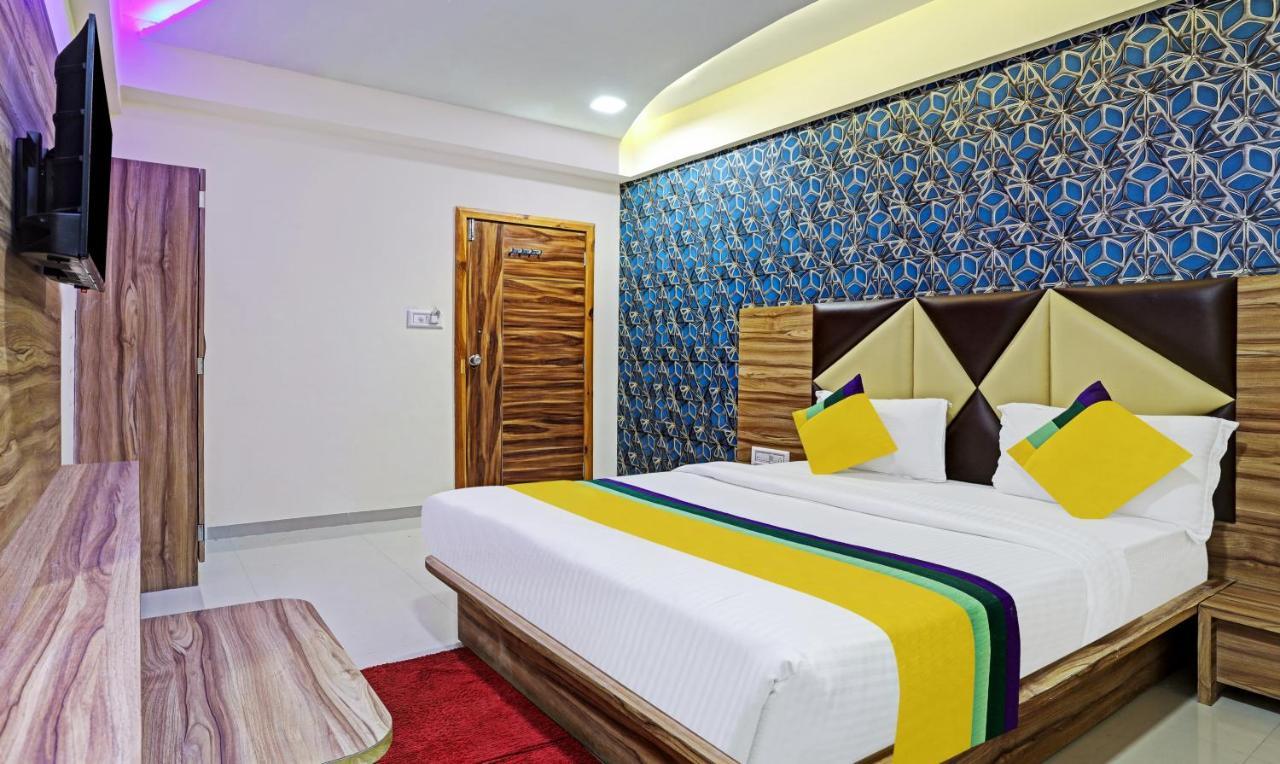 Itsy Hotels Rk Palace Vadodara Exterior foto